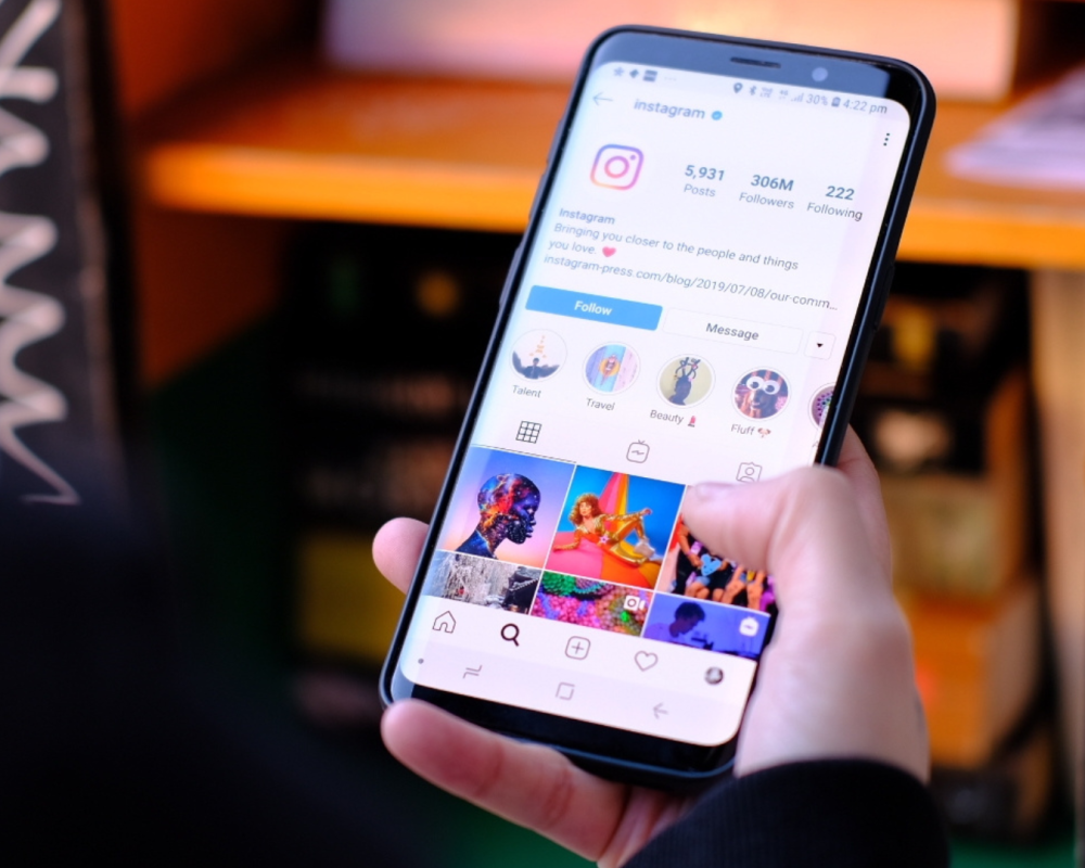 Instagram Brand Presence and Community Engagement for Local Business